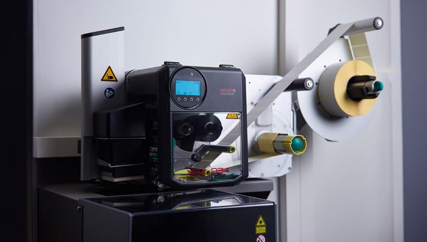 Patientenindividuelle Etikettierung BD Rowa™ Label Printer BD Rowa™ Label Printer ermöglicht die Automatisierung der patientenindividuellen Etikettierung.