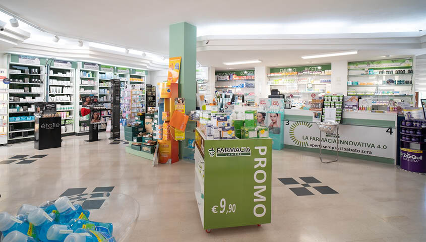 BD Rowa nella Farmacia Laneri, Sassari